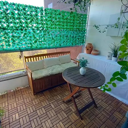 Apartment Fully Equipped - 1 Min From Cologne's Largest Mall Köln