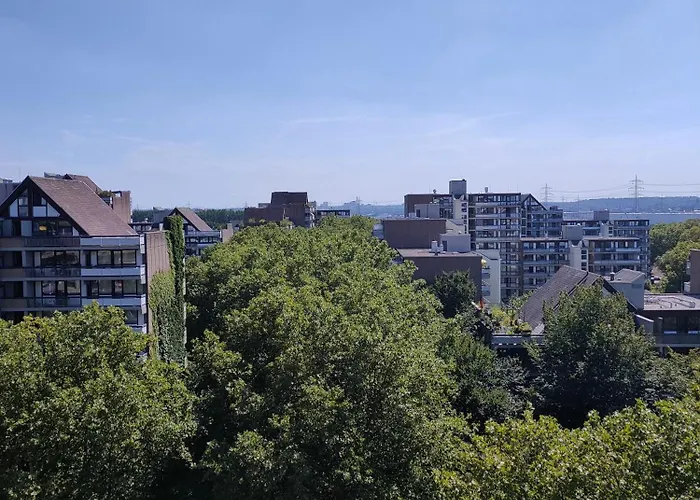 Fully Equipped - 1 Min From Cologne's Largest Mall * קלן